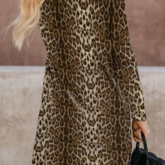 💕Limited Quanity💕 Button Up Cardigan w/ pockets - Picture 2 of 8